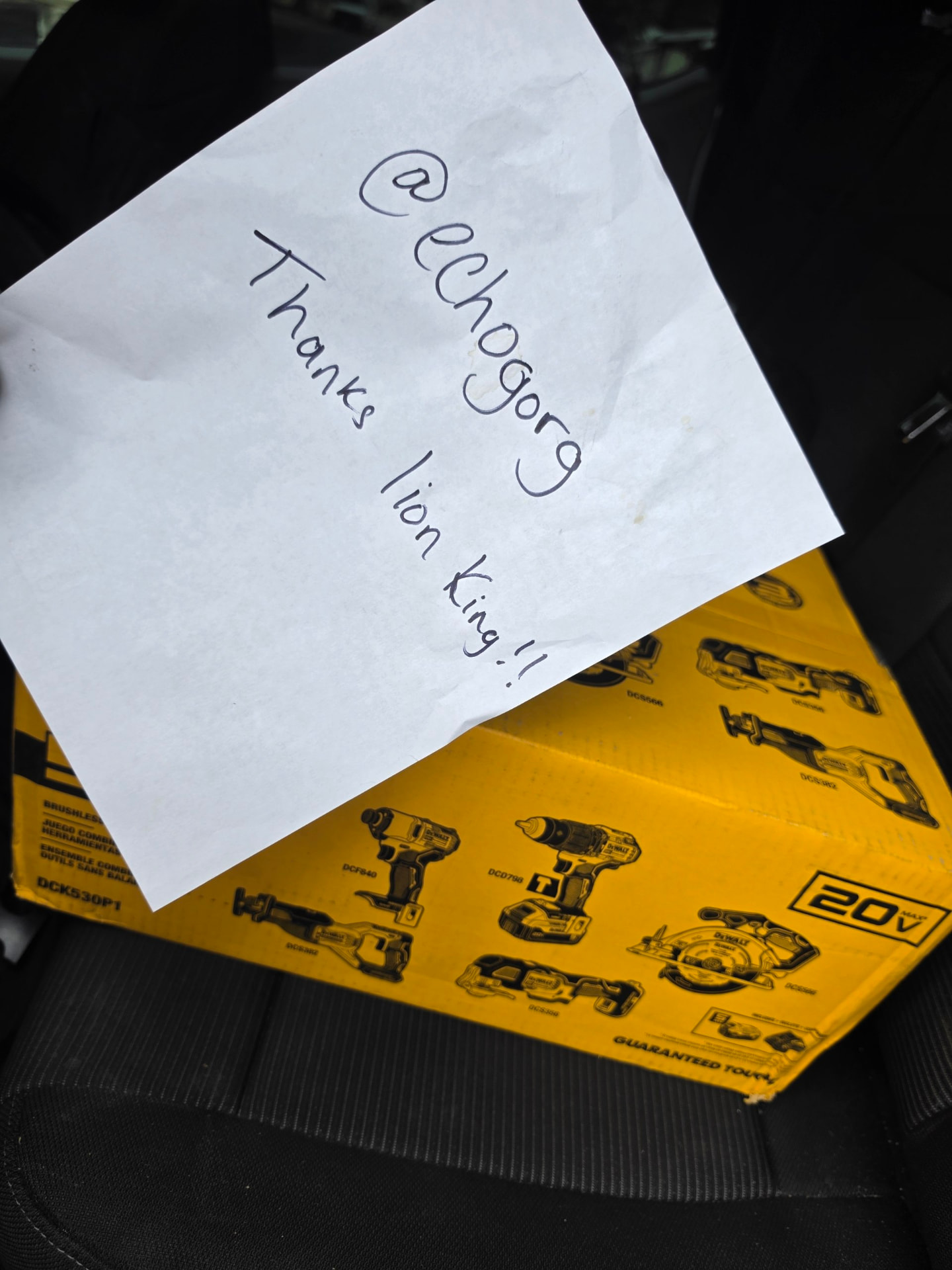 Lowe's — DeWalt 20V combo kit